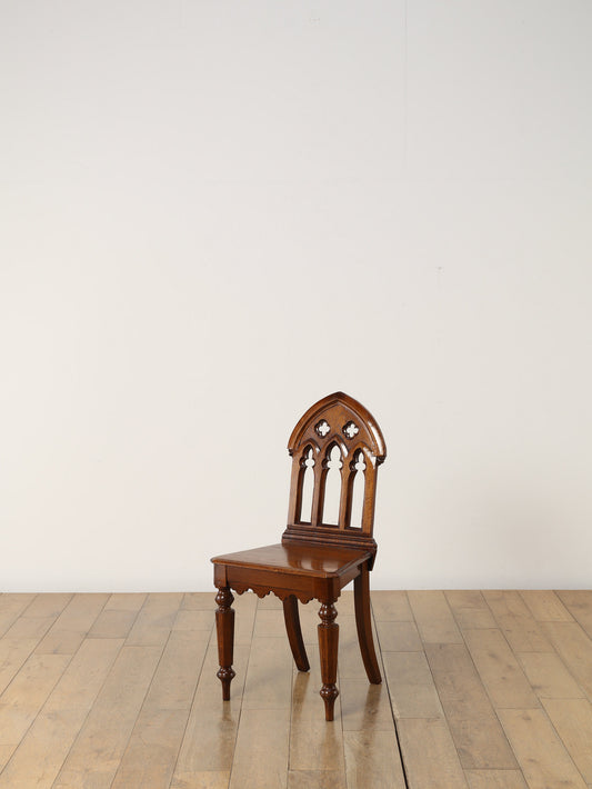 ゴシックホールチェア