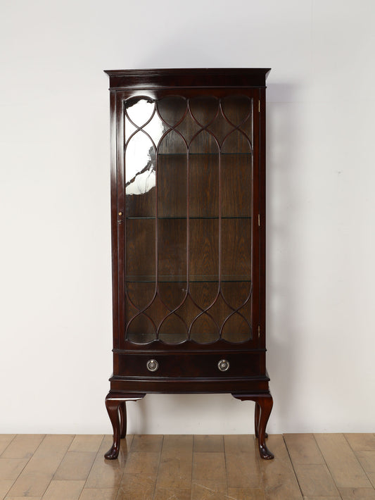 Q/Aディスプレイキャビネット