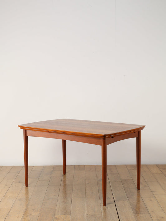 ドローリーフテーブル