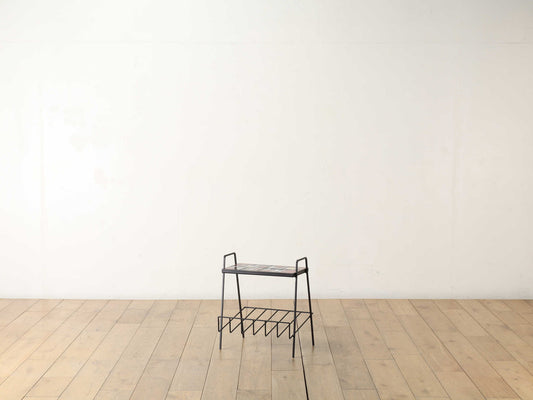 タイルトップマガジンラック