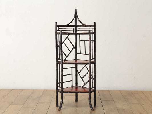 シノワズリコーナーシェルフ