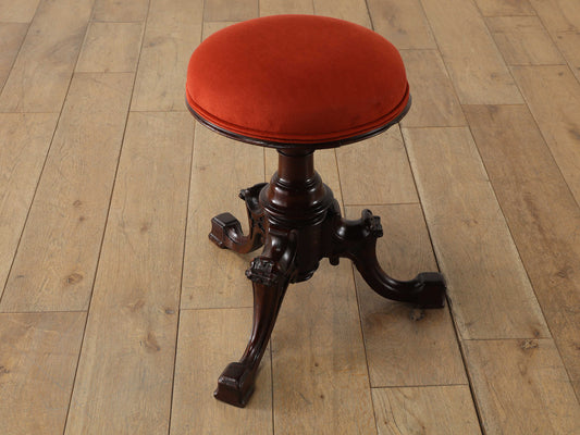 ピアノスツール