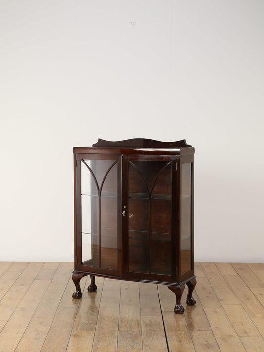 チャイナキャビネット