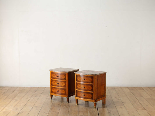 マーブルトップベッドサイドチェスト