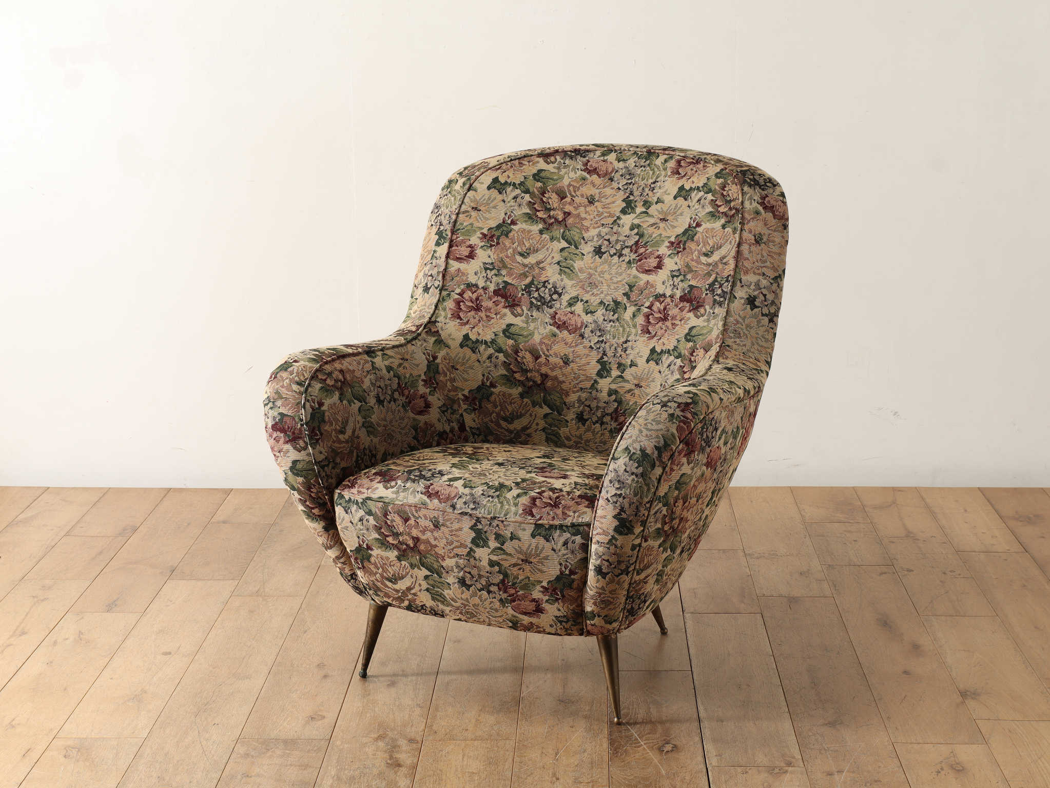 イタリアンラウンジチェア | ロイズ・アンティークス | ヨーロッパの