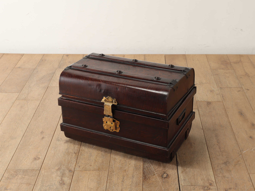 ティントランク | ロイズ・アンティークス | ヨーロッパのアンティーク