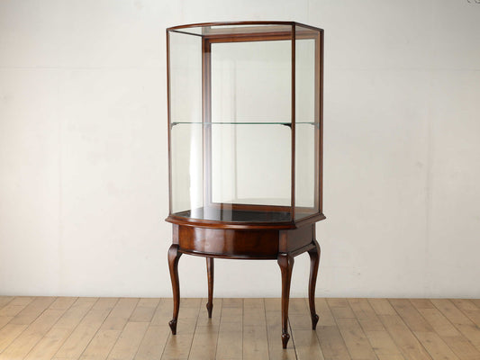 ボウフロントキャビネット