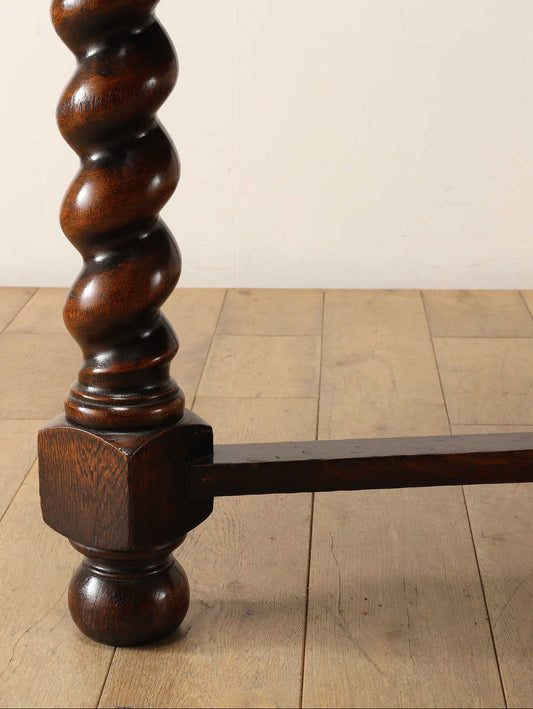 ラージドローリーフテーブル