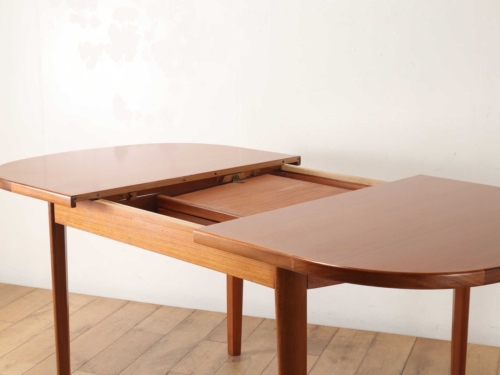 エクステンションテーブル | ロイズ・アンティークス | ヨーロッパの