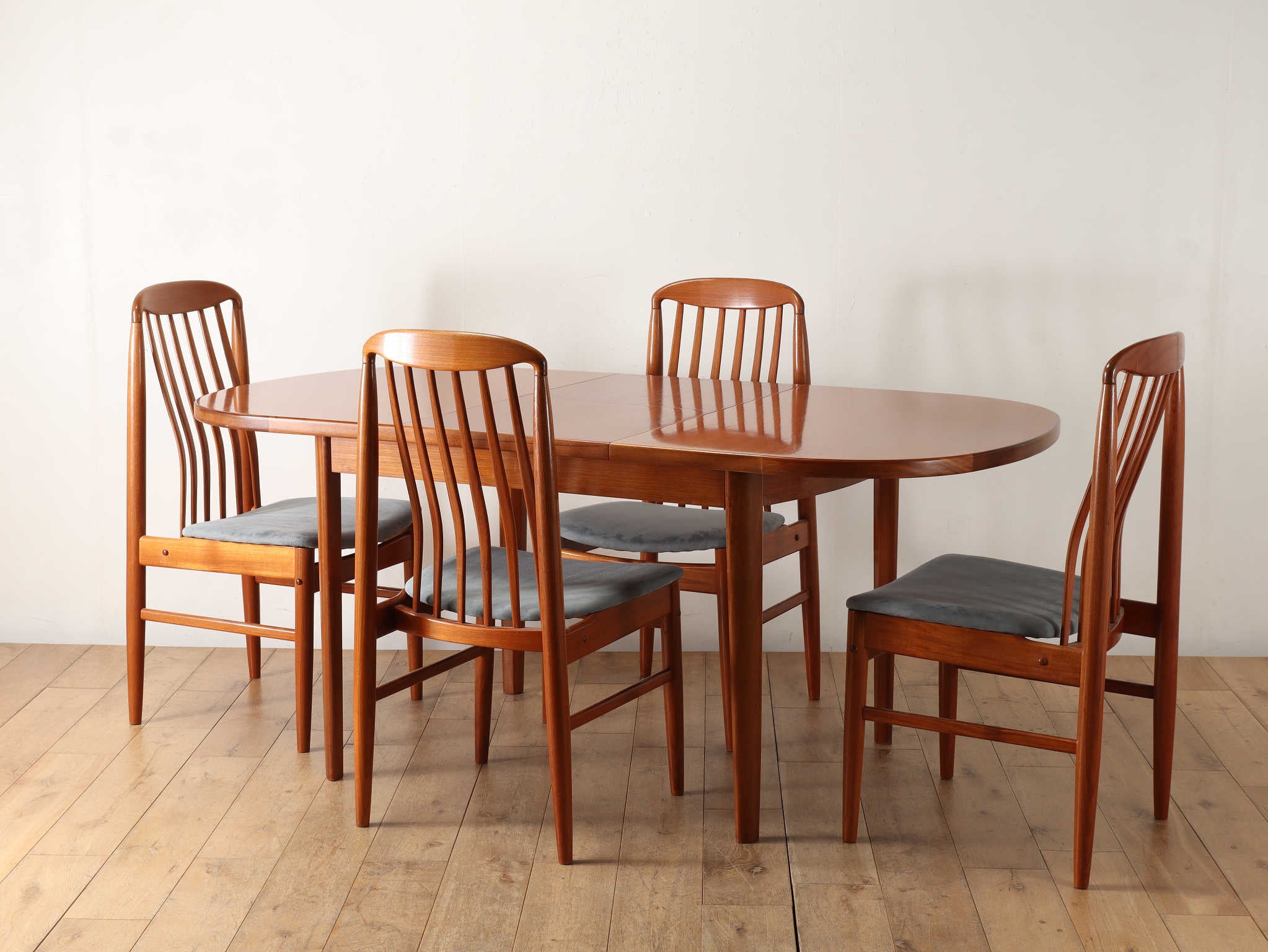 エクステンションテーブル | ロイズ・アンティークス | ヨーロッパの