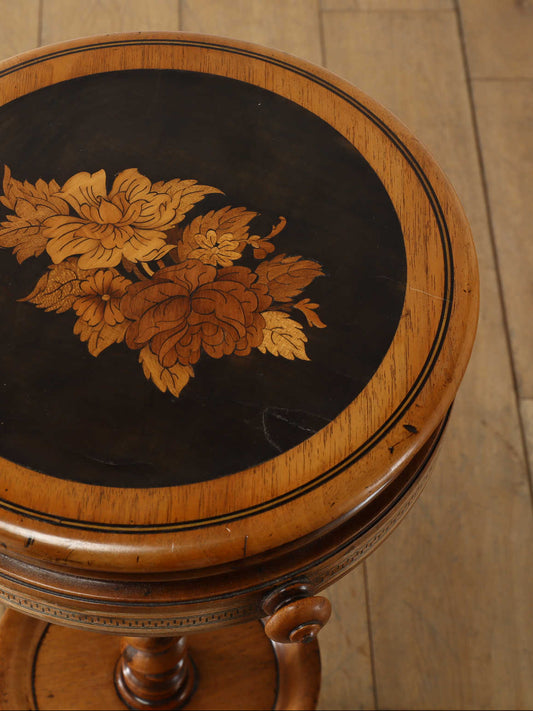 ヴィクトリアンプラントスタンド