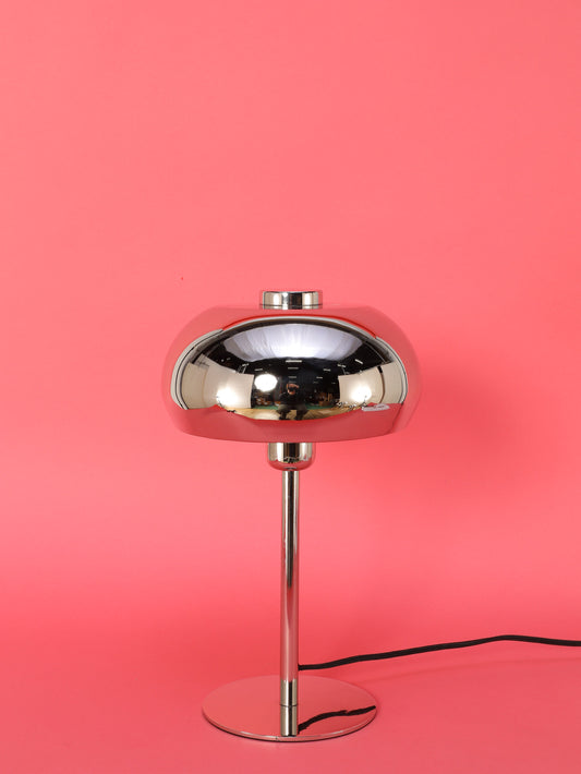 テーブルランプ SURIN