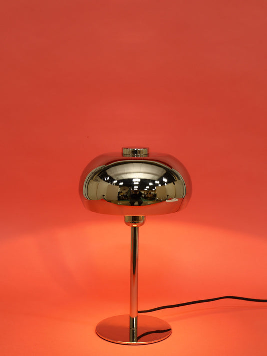 テーブルランプ SURIN