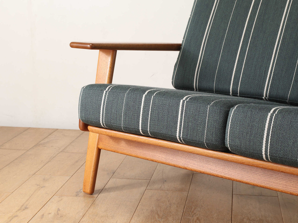 HANS J. WEGNER 3シーターソファ GE290 | ロイズ・アンティーク HANS J. WEGNER 3シーターソファ GE290 | ロイズ・アンティーク