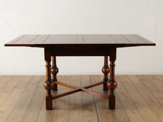 ドローリーフテーブル