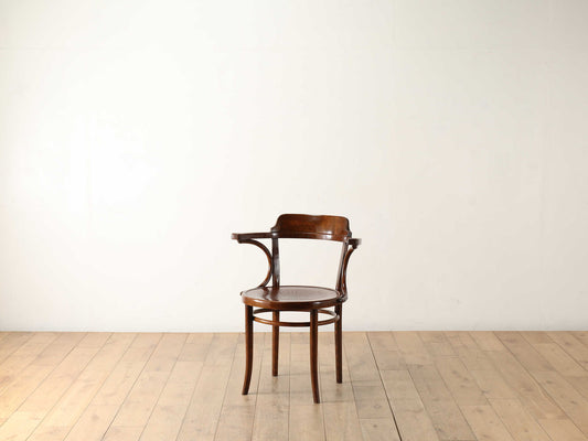 トーネット（THONET）ベントウッドチェア・曲木椅子 | Lloyd's Antiques