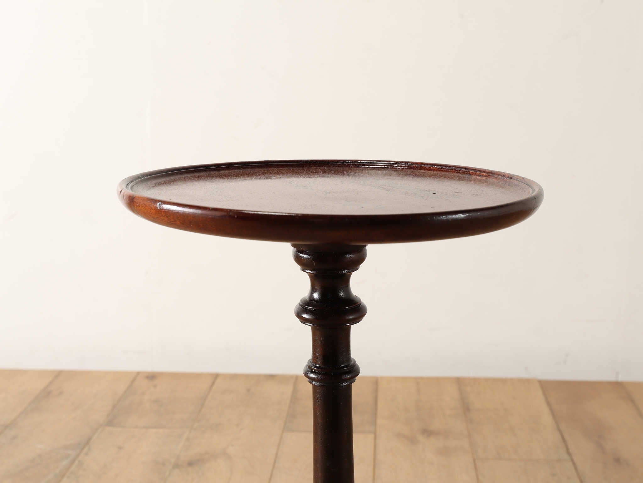 ワインテーブル | ロイズ・アンティークス | ヨーロッパのアンティーク