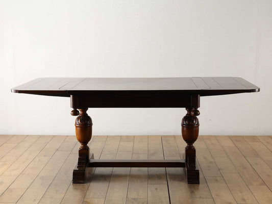 ラージドローリーフテーブル