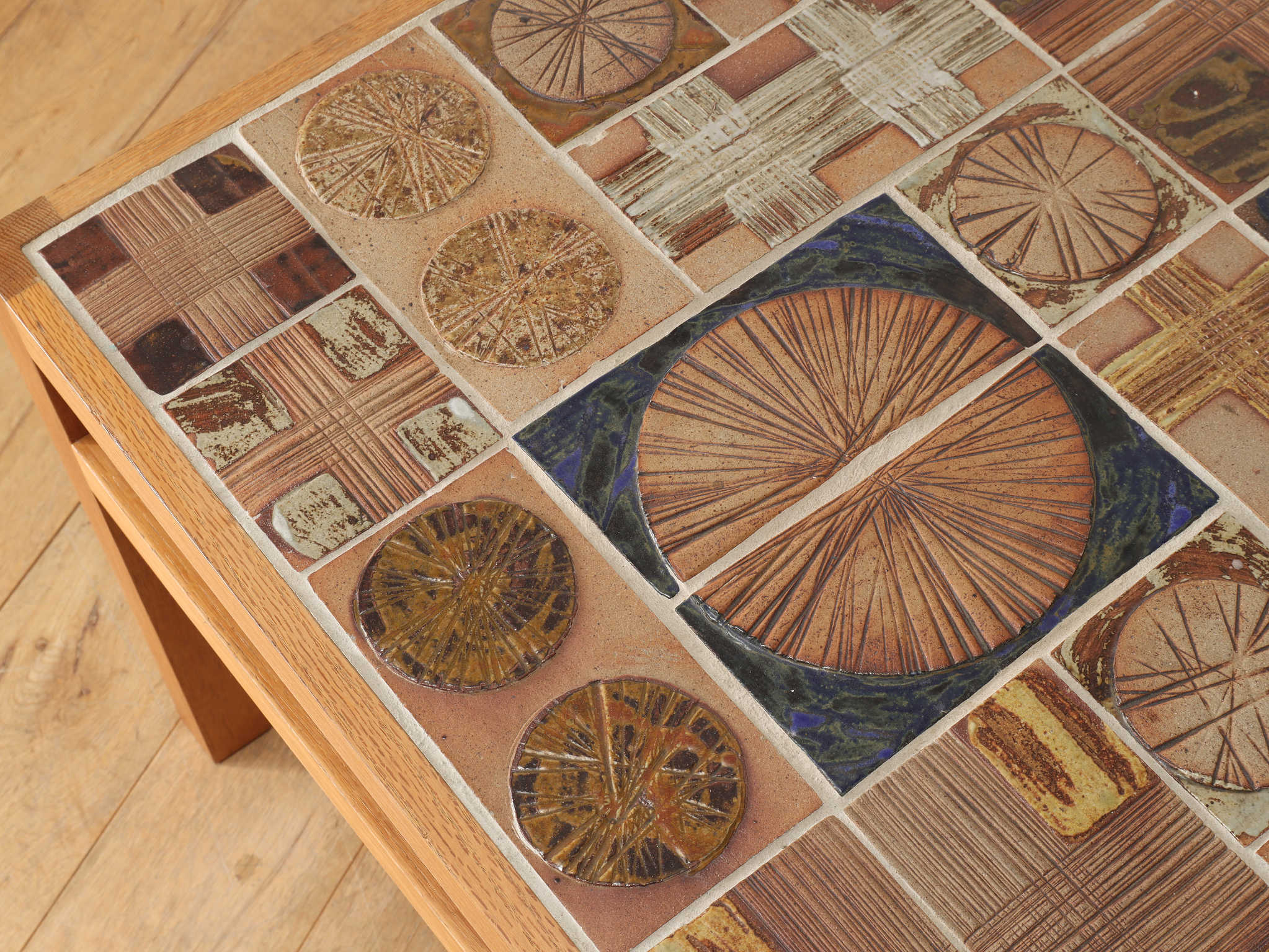 関西限定　送料別　クイストゴー　タイルトップ　センターテーブル　NISSEN 関西限定 送料別 クイストゴー タイルトップ センターテーブル