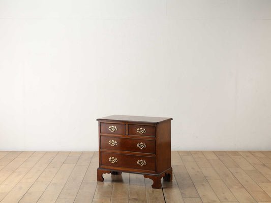 スモールチェスト