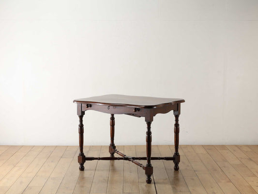 サプライズドテーブル