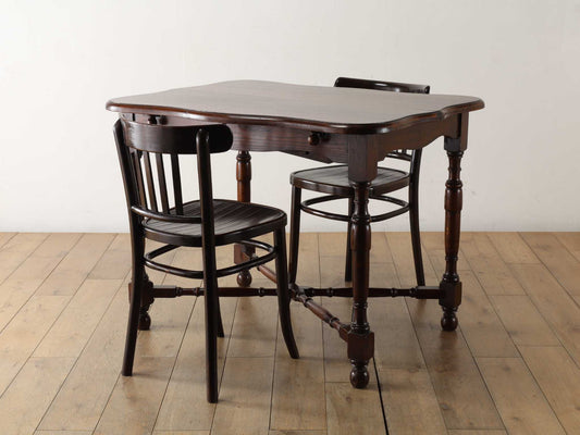 サプライズドテーブル