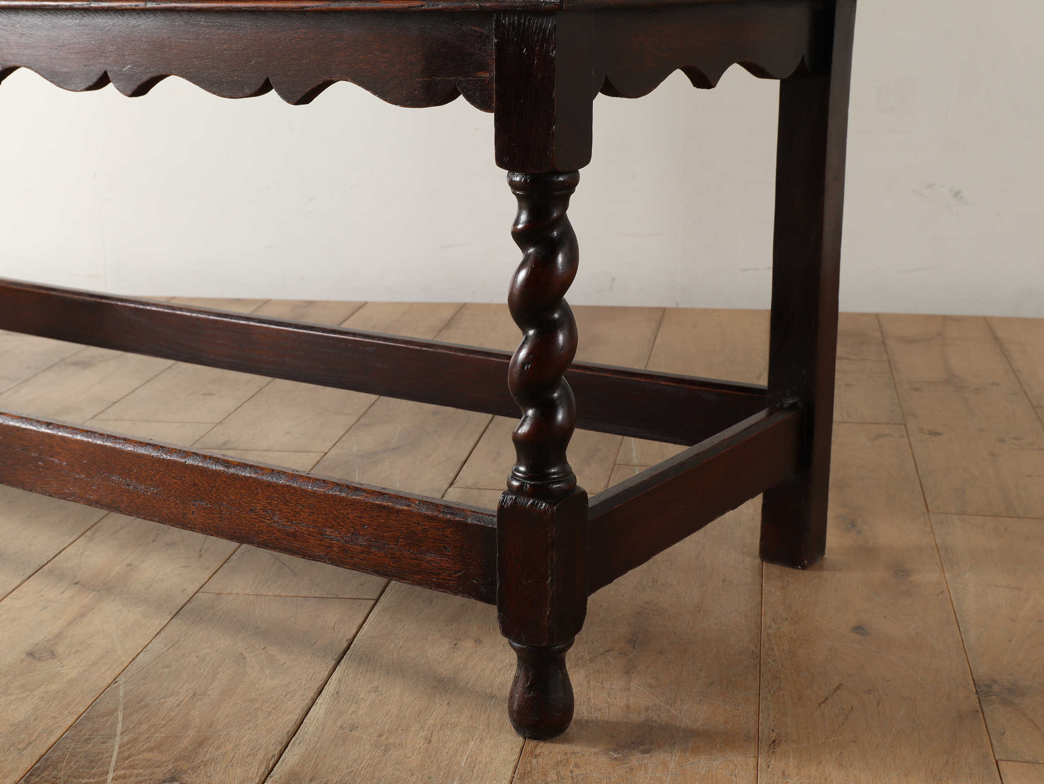 サイドボード | ロイズ・アンティークス | ヨーロッパのアンティーク