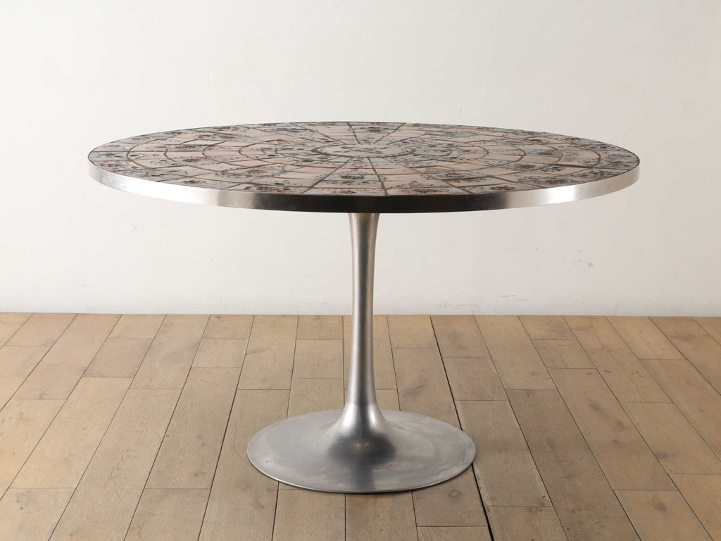POUL CADOVIUS タイルトップラウンドテーブル | ロイズ・アンティーク