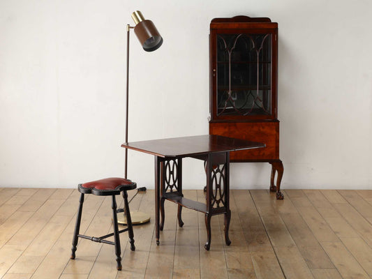 サザランドテーブル