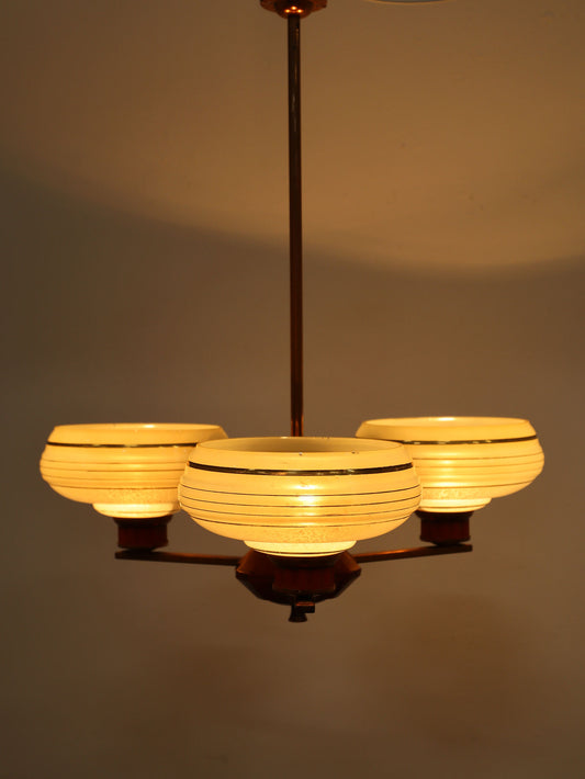 デコシーリングランプ