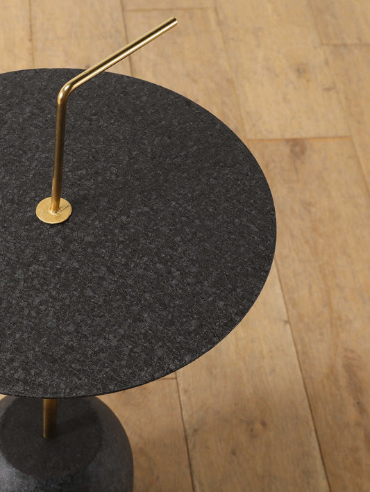 メタルサイドテーブル