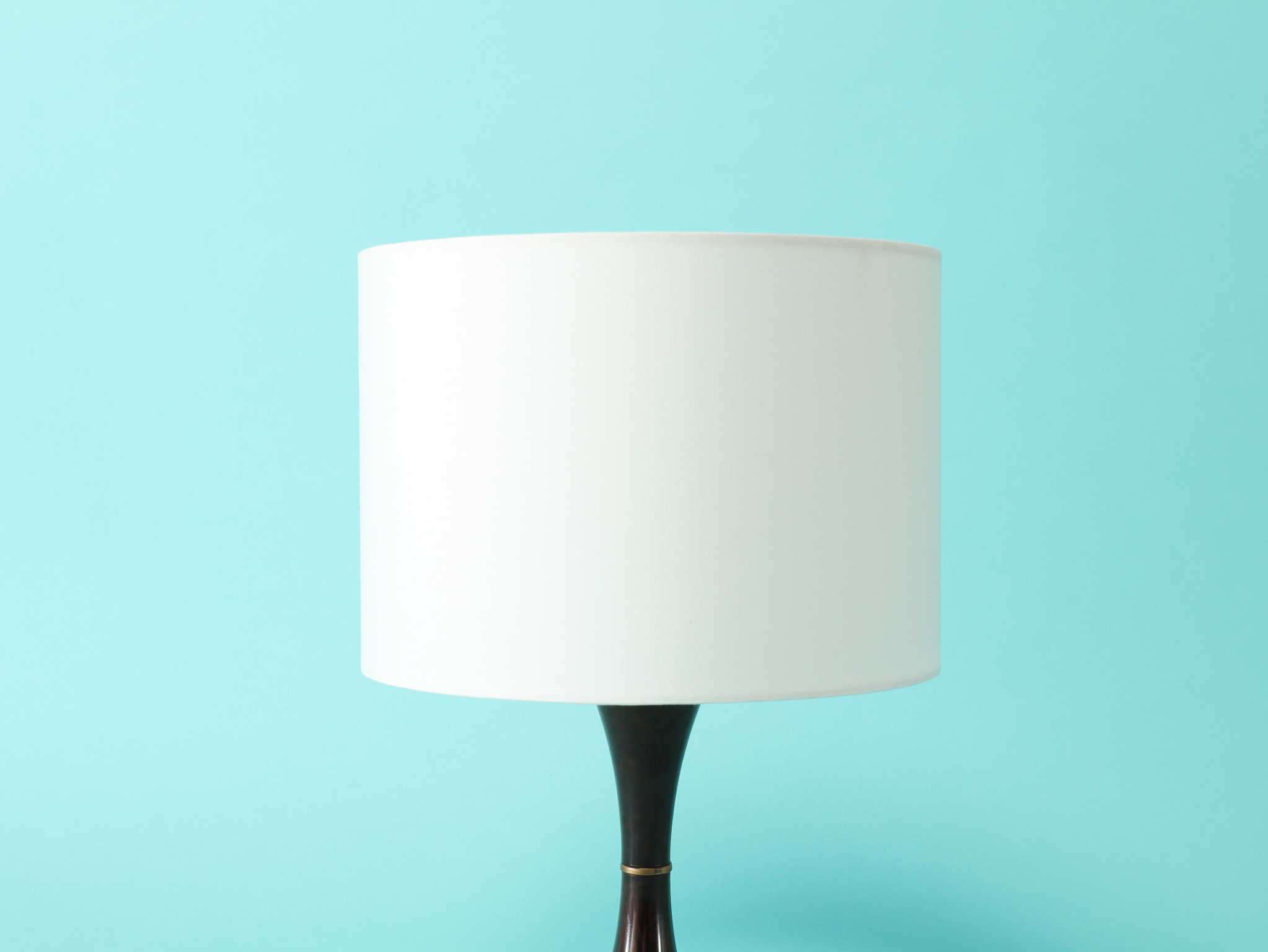 テーブルランプ | ロイズ・アンティークス | ヨーロッパのアンティーク