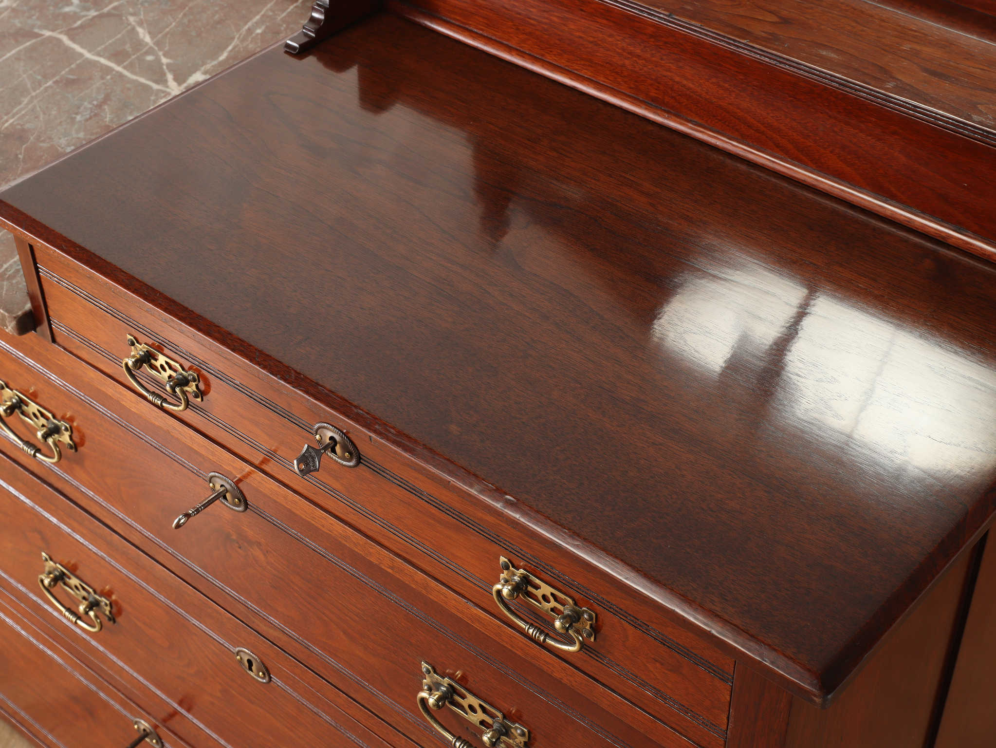 ミラーバックウォッシュスタンド | ロイズ・アンティークス