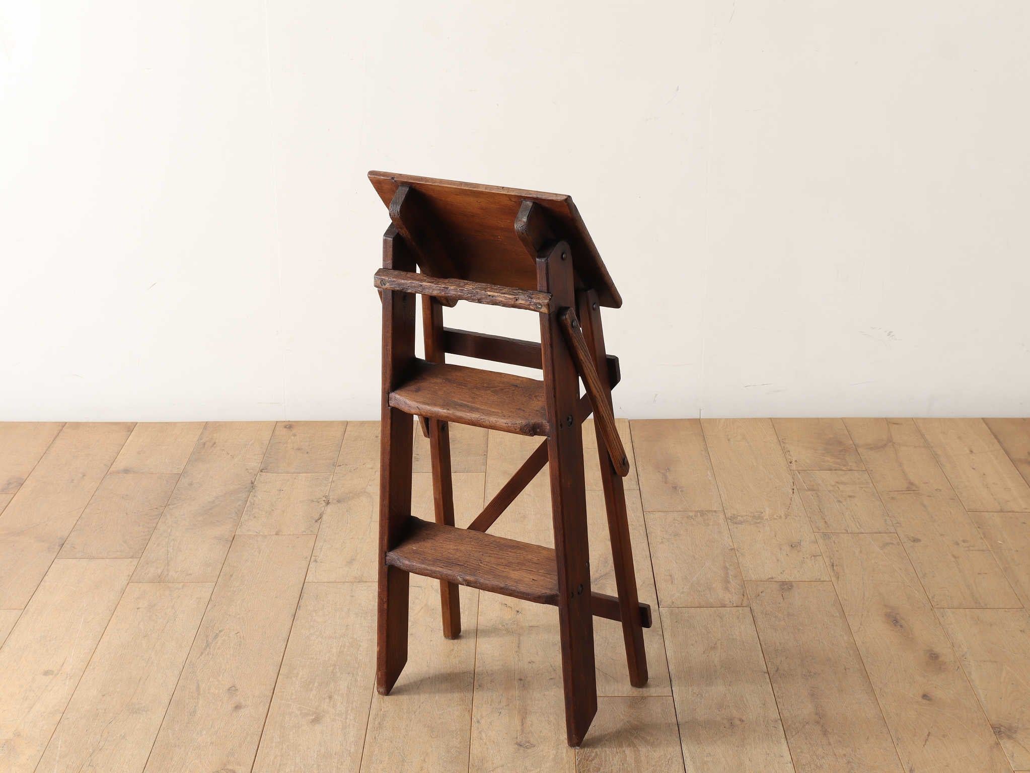 ステップラダー | ロイズ・アンティークス | ヨーロッパのアンティーク