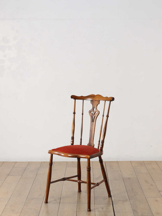 ドレッシングチェア