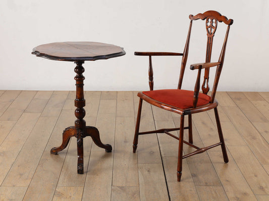 ドレッシングアームチェア