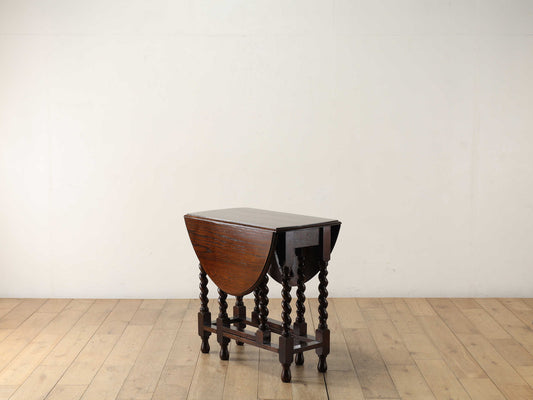 ゲートレッグテーブル