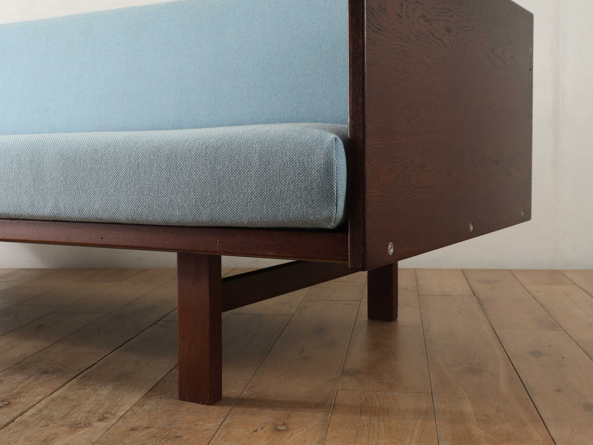 HANS J. WEGNER デイベッド GE259 | ロイズ・アンティークス
