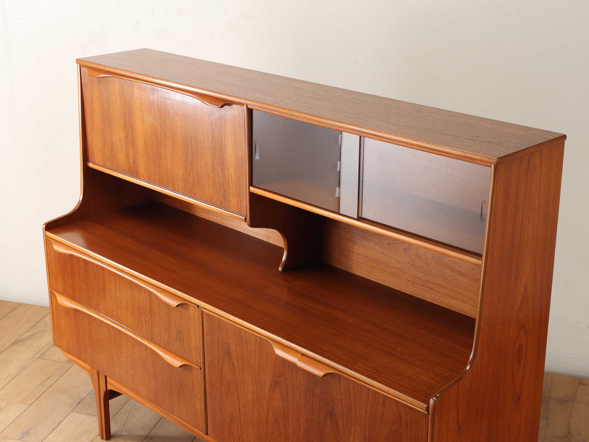 ルパンヒデロウ様☆管95☆イギリス製☆アンティーク☆アールヌーボー☆サイドボード SIDEBOARD - Q'S ANTIQUES