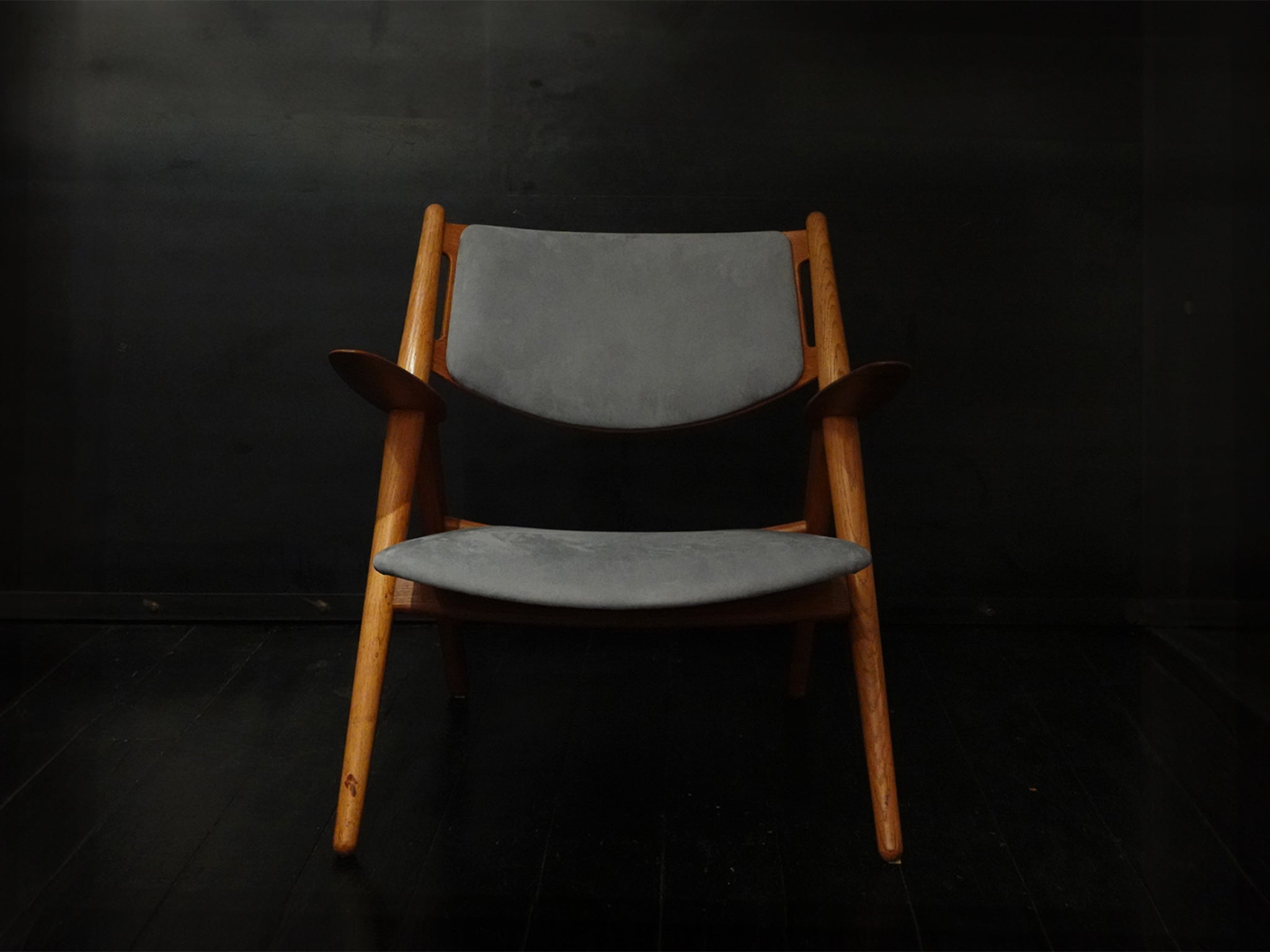 HANS J. WEGNER イージーチェア CH28 | ロイズ・アンティークス