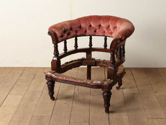 ヴィクトリアンキャプテンチェア