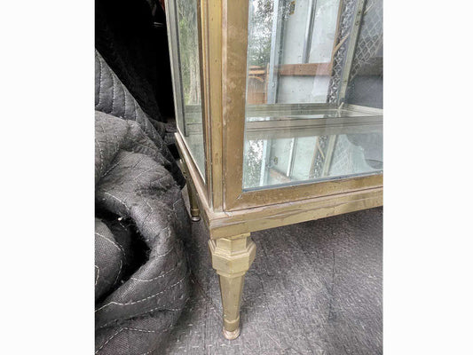 フレンチブラスディスプレイキャビネット