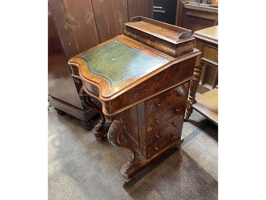 ヴィクトリアンダベンポートデスク