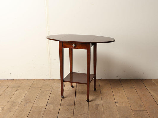 フリップアップオケージョンテーブル