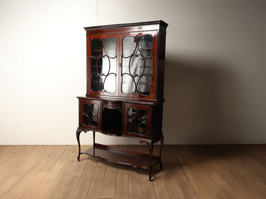 ヴィクトリアンディスプレイキャビネット