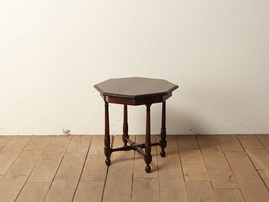 オクタゴンサイドテーブル