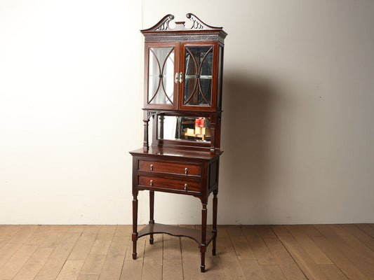 エドウォーディアンディスプレイキャビネット