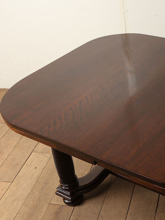 フレンチドローリーフテーブル