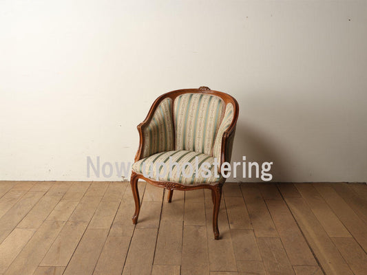 フレンチアームチェア