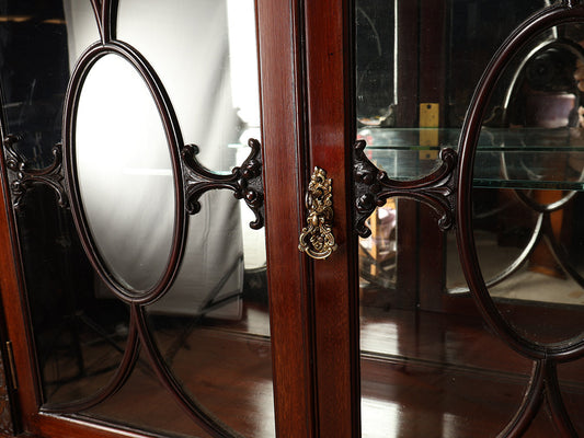 ディスプレイカップボード